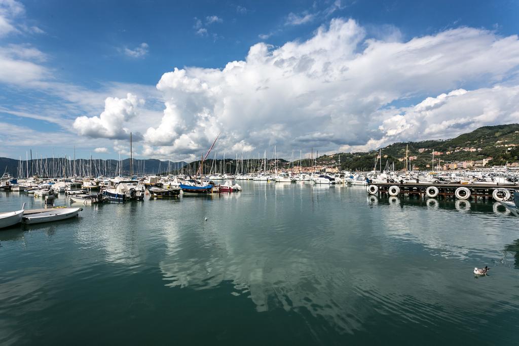 Al Molo Sea View Rooms Lerici Exterior foto