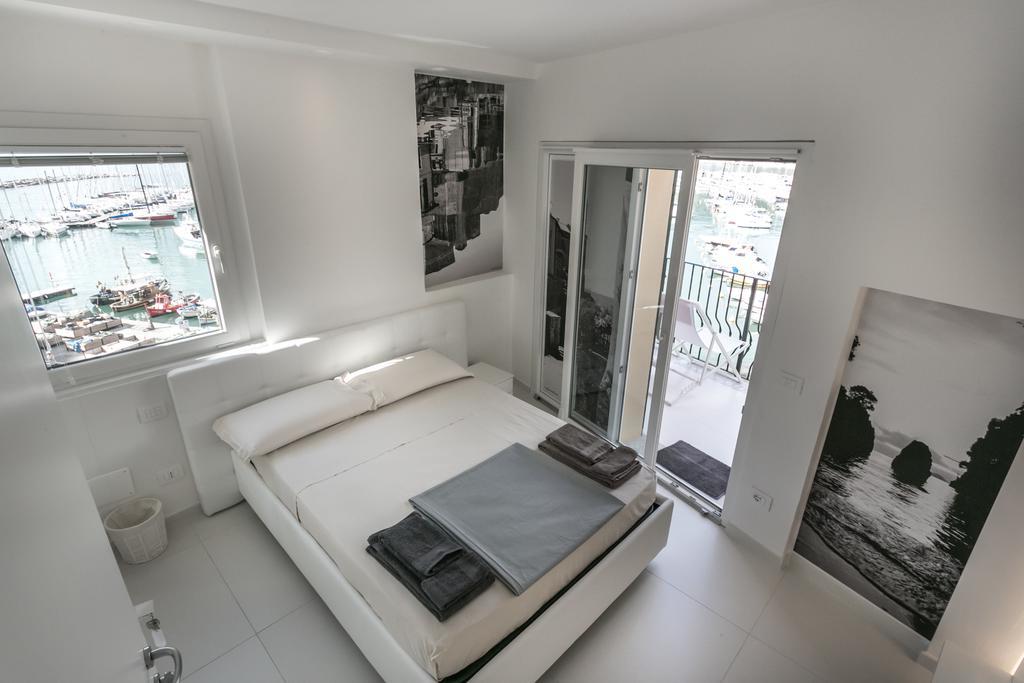 Al Molo Sea View Rooms Lerici Exterior foto