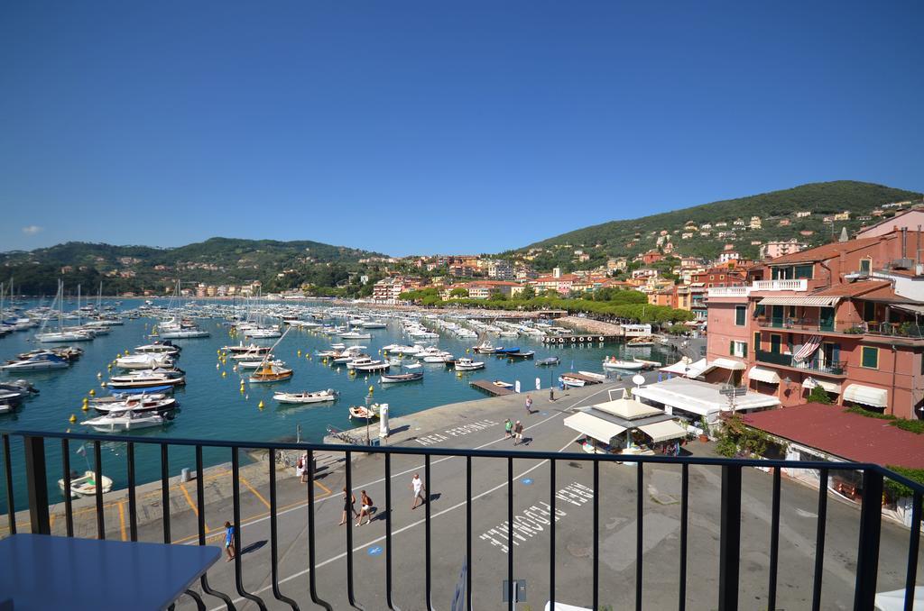 Al Molo Sea View Rooms Lerici Exterior foto
